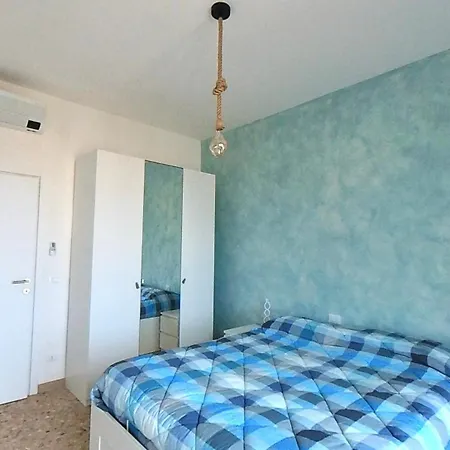 Se041 - Senigallia, Quadrilocale Accessoriato A 150mt Dal Mare